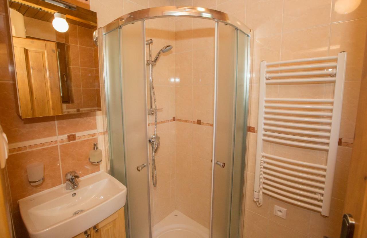 Radola Chalet Velke Ostre מראה חיצוני תמונה