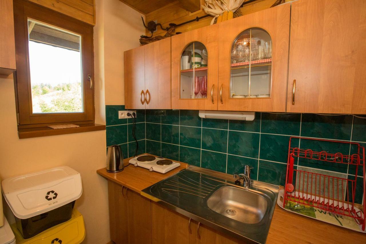Radola Chalet Velke Ostre מראה חיצוני תמונה